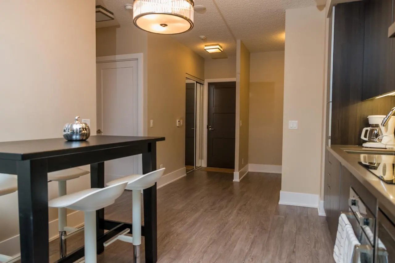 Sarkar Suites - Cn Tower, Mtcc, Rogers Centre Toronto Canada